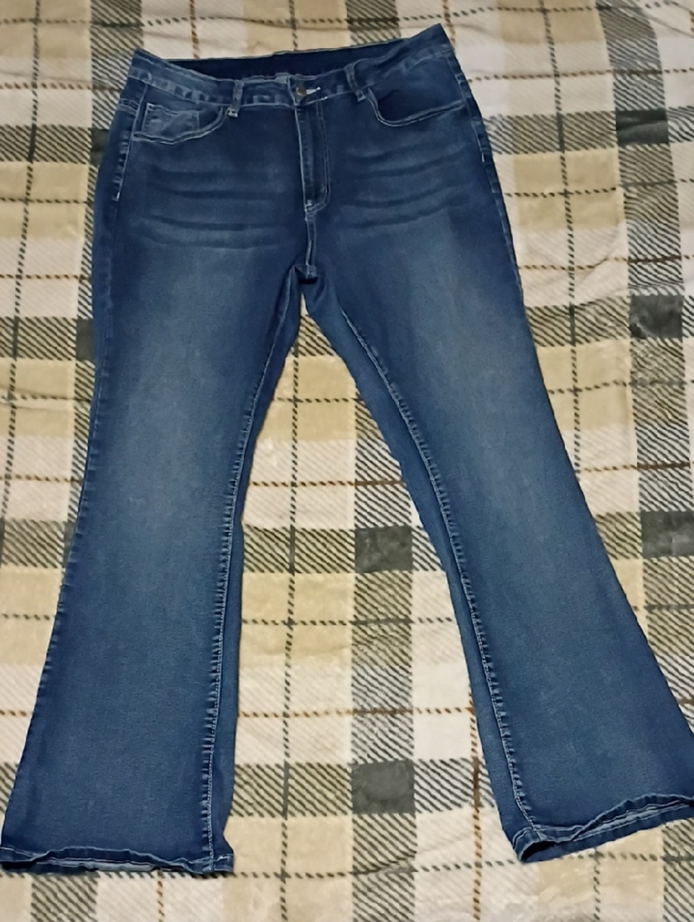 SHEIN Dark Blue Flare Jeans